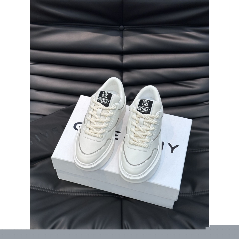 Givenchy Sneakers